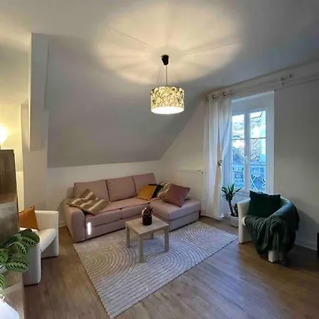 Confortable T3 Juste Renove Au Coeur D'aurillac Апартаменты *